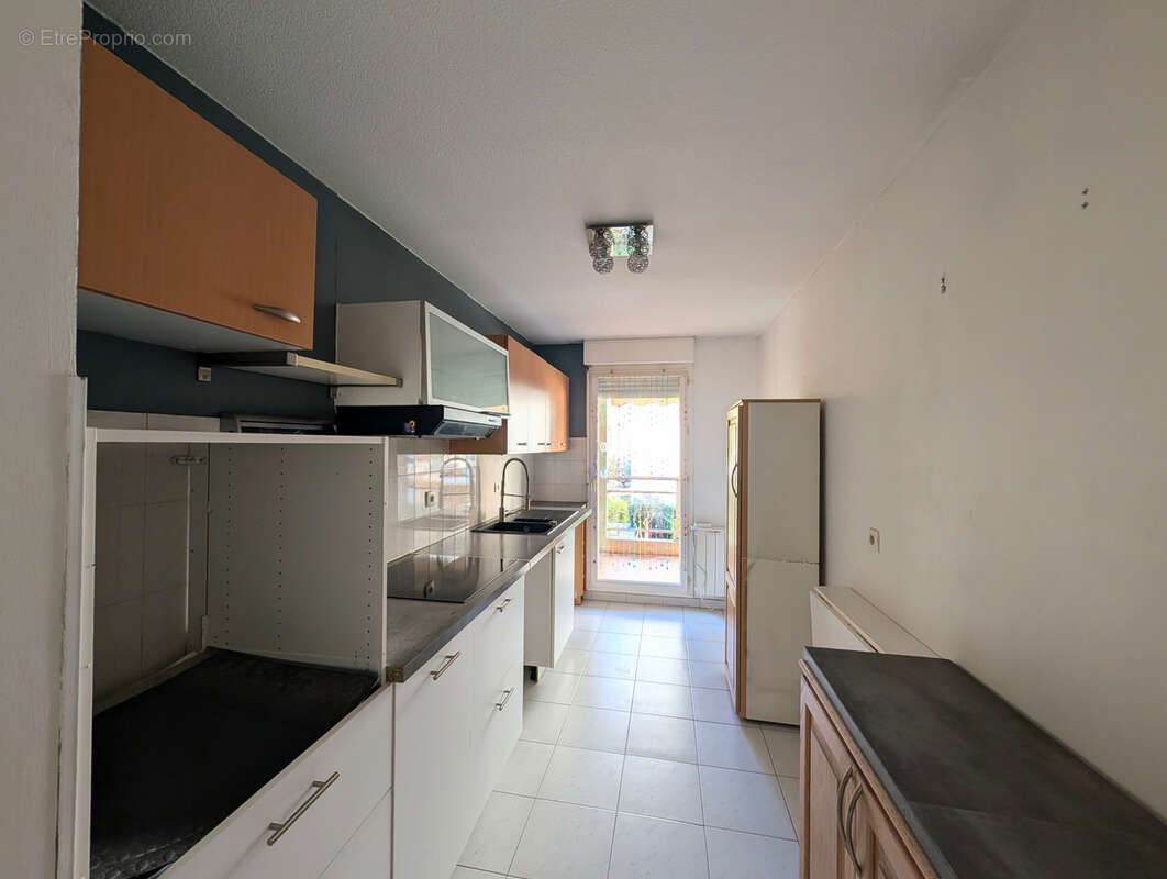 Appartement à MARSEILLE-8E
