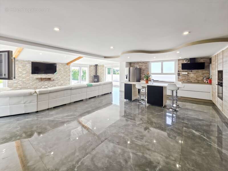 Maison contemporaine de standing avec piscine – commenailles (jura) - photo 21