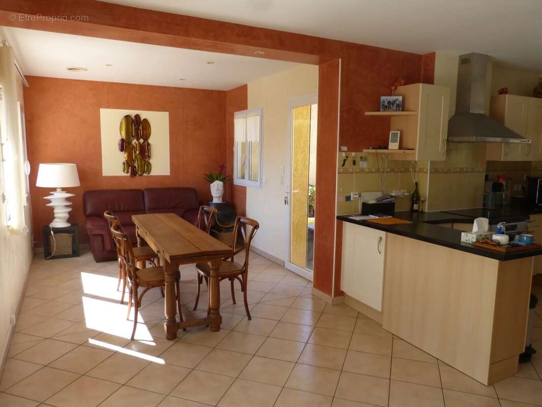 Maison à FRONTIGNAN