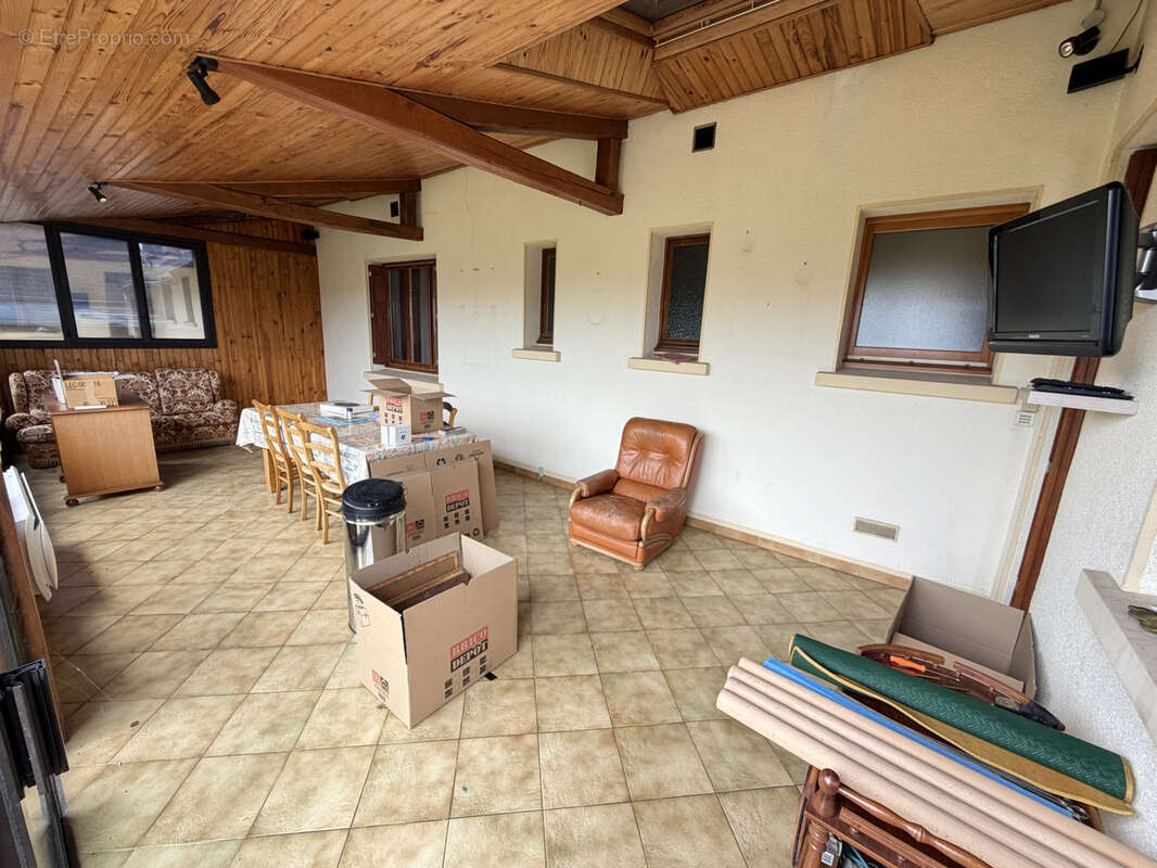 Maison avec grand terrain - photo 5