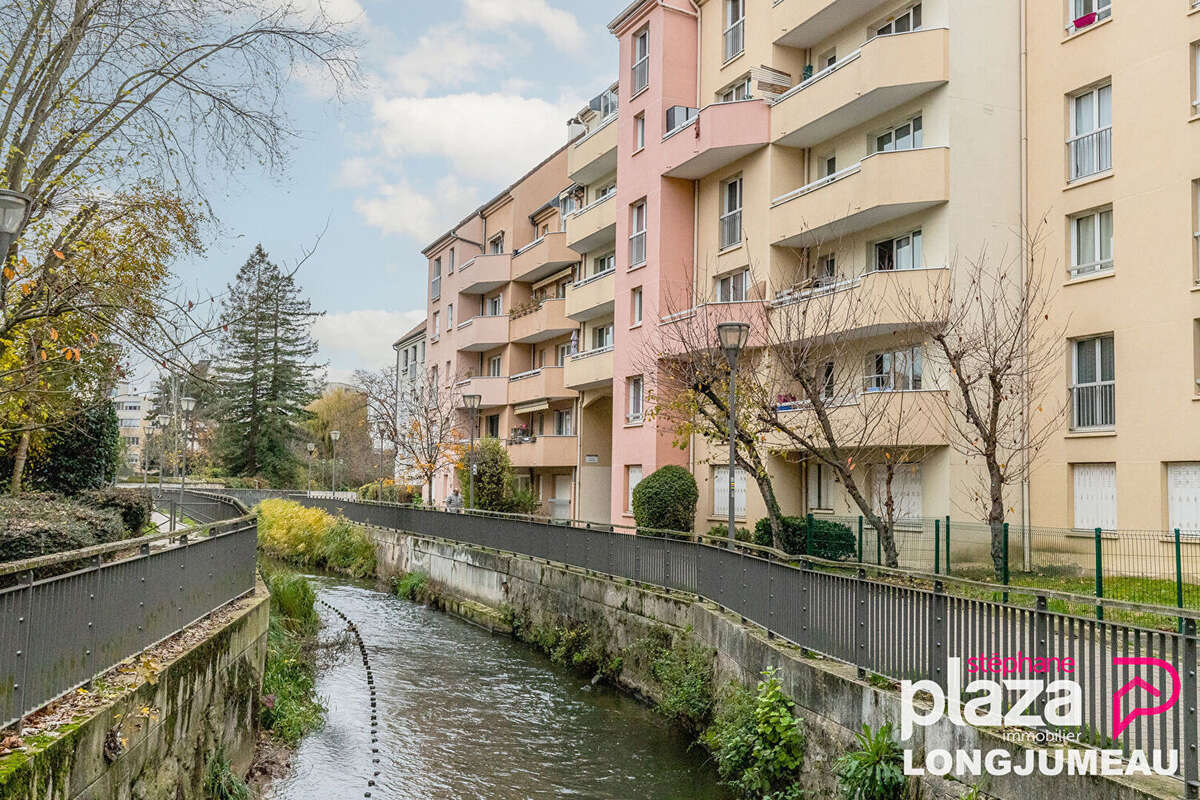 Appartement à LONGJUMEAU