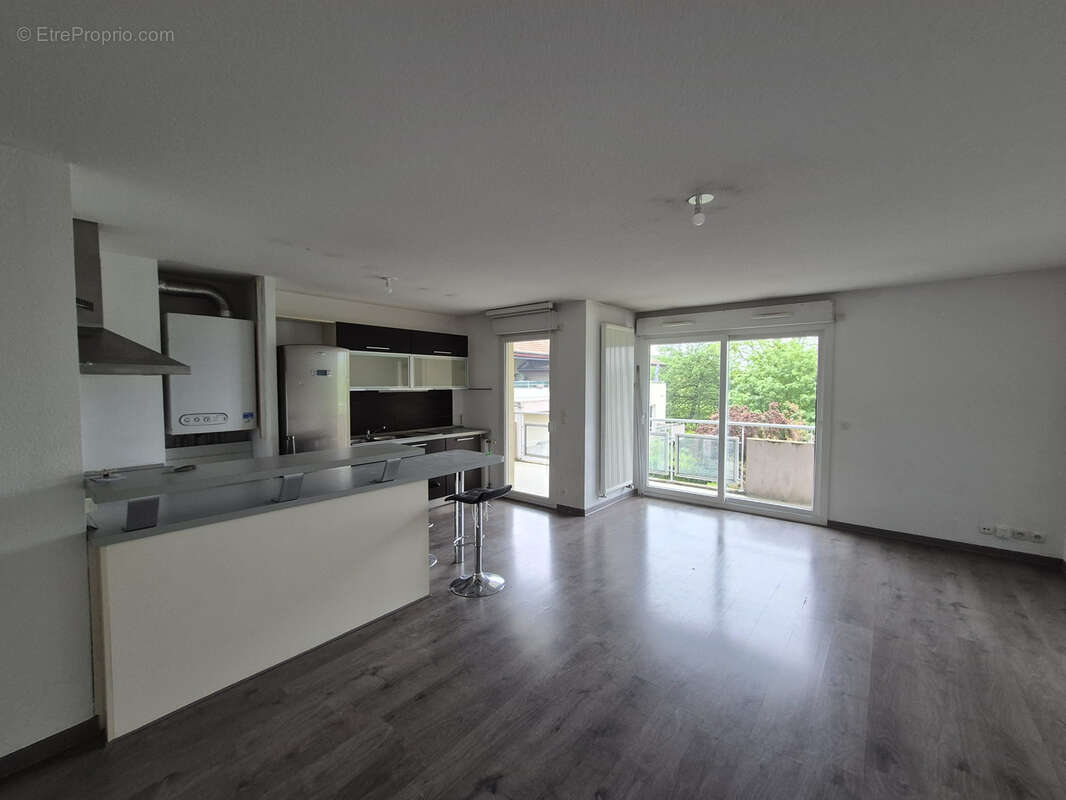 Appartement à VETRAZ-MONTHOUX