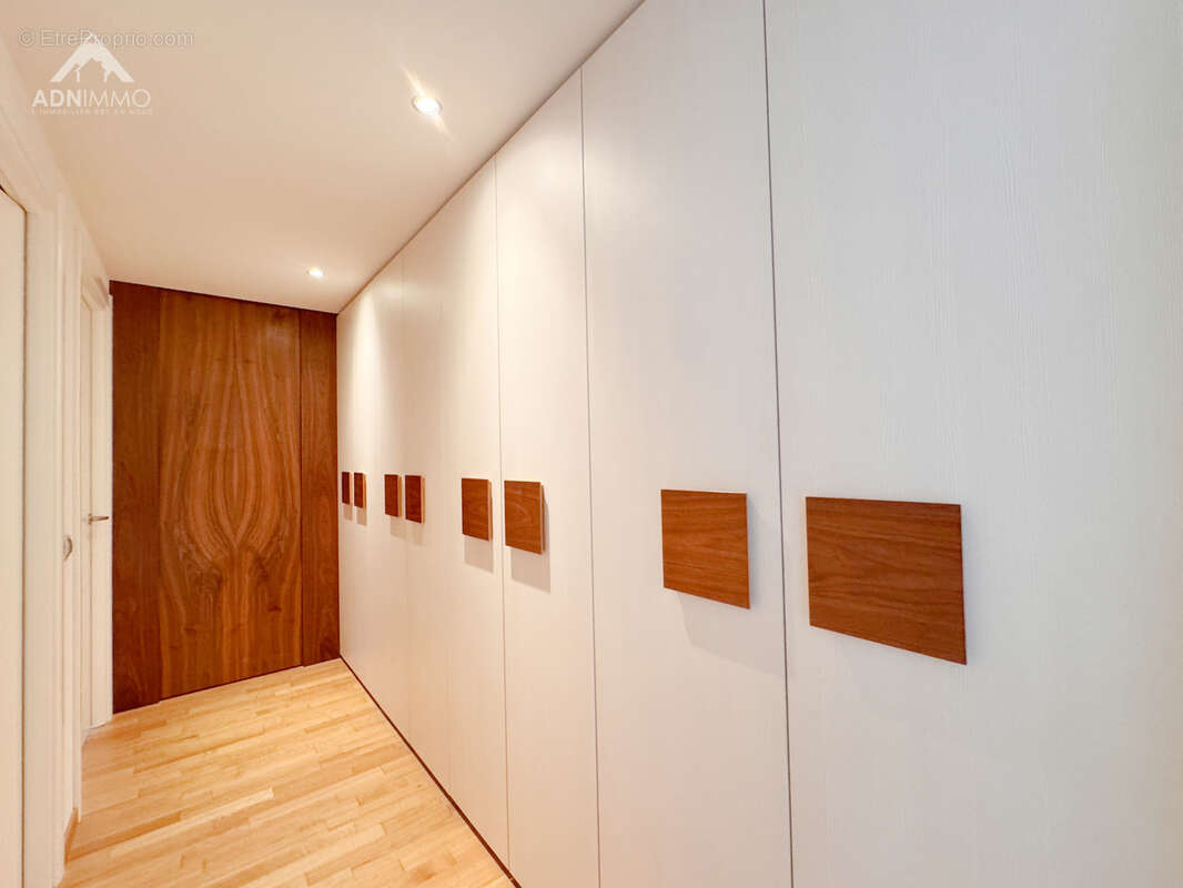 Appartement à SAINT-GENIS-POUILLY