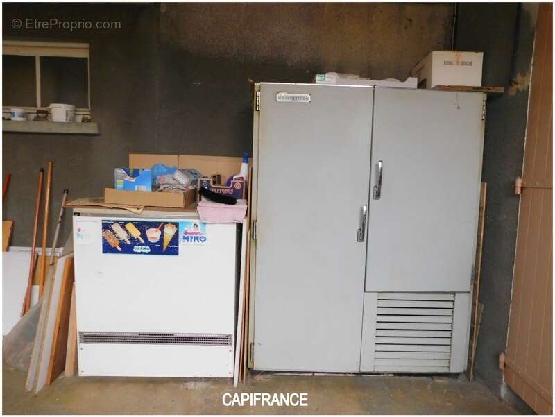 Commerce à LE CHAFFAUT-SAINT-JURSON