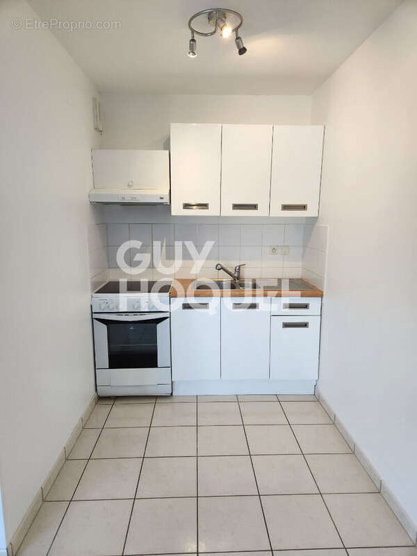 Appartement T2 centre bourg - photo 3