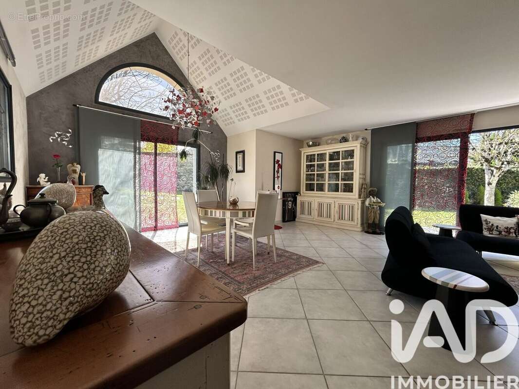 Photo 4 - Maison à MURS-ERIGNE