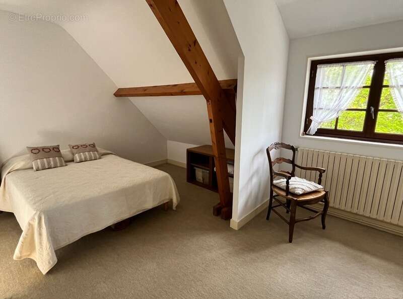Dpt Yvelines (78), Millemont, maison 6 pièces de 130 m² - Terrain de 1 617,00 m² - photo 12