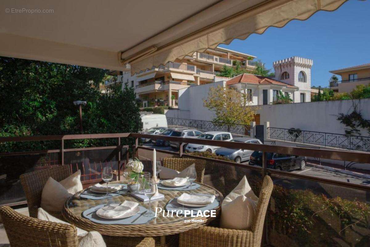 Appartement à CANNES