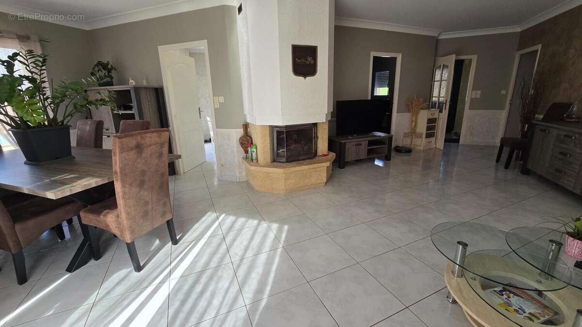 Photo 2 - Maison à BESSAY