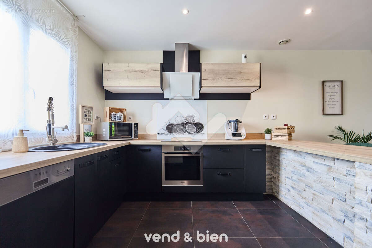 Maison à BREUIL