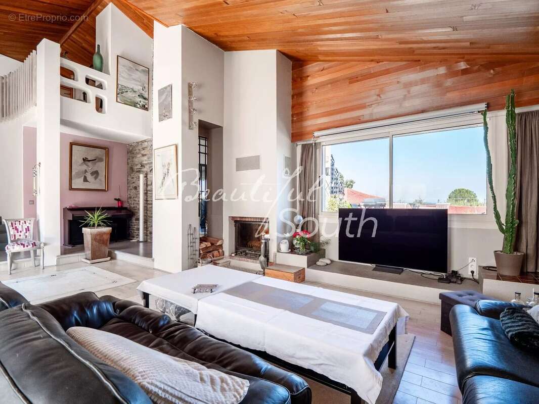 Maison à MONTESQUIEU-DES-ALBERES