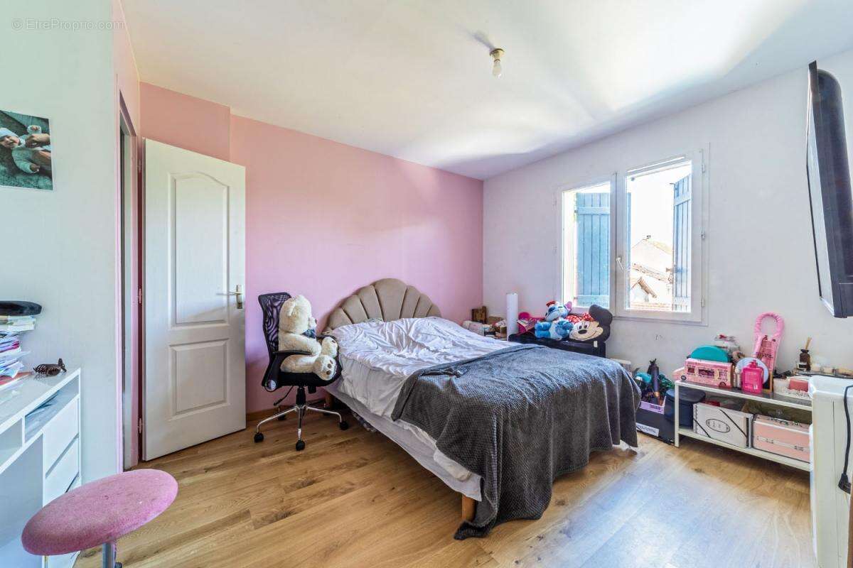 Maison à CHOISY-LE-ROI