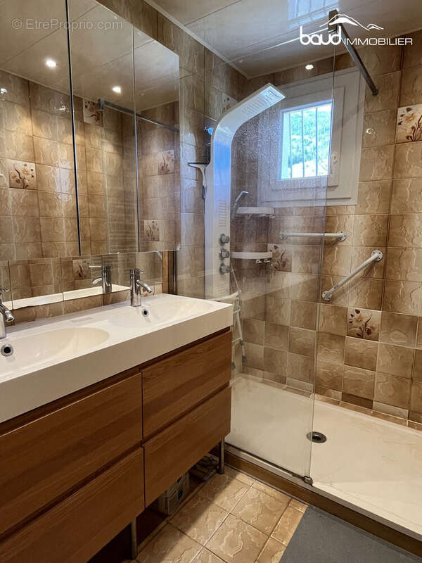 Maison à LANS-EN-VERCORS