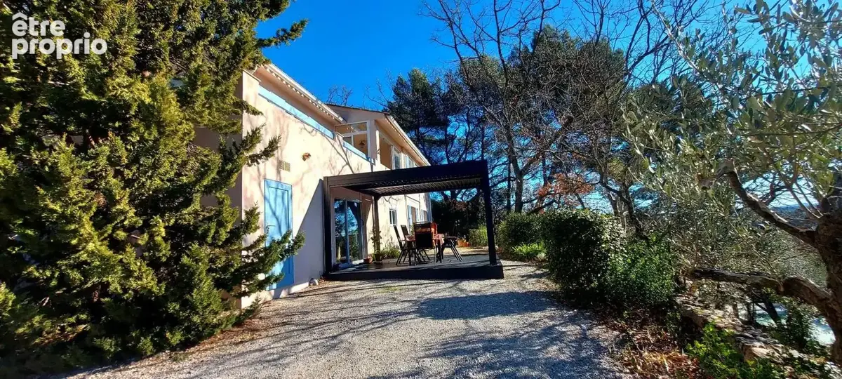 Bastide dominante - 209m2 - draguignan - photo 2