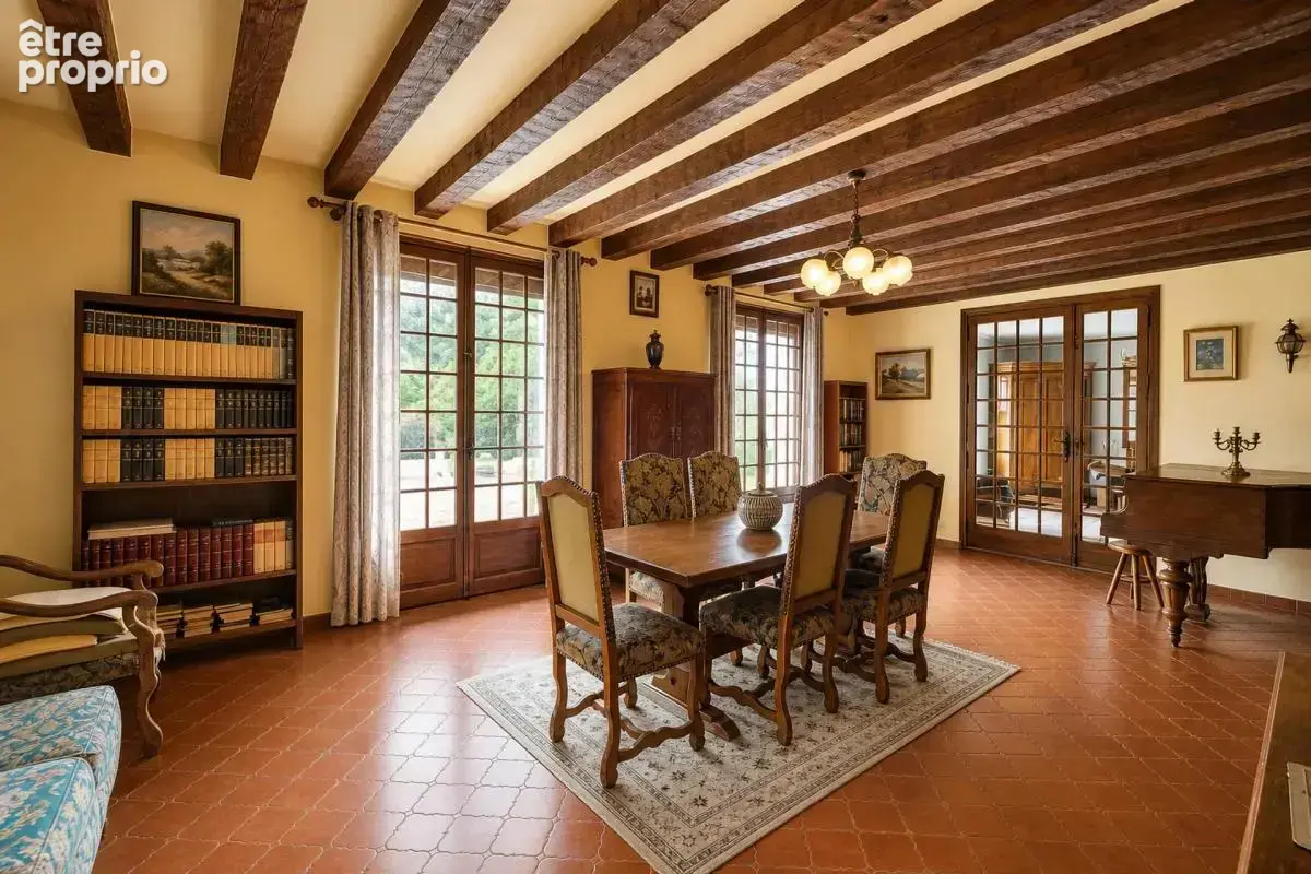 Maison de 12 pièces de 362 m² située à Vald’Yerre - photo 6