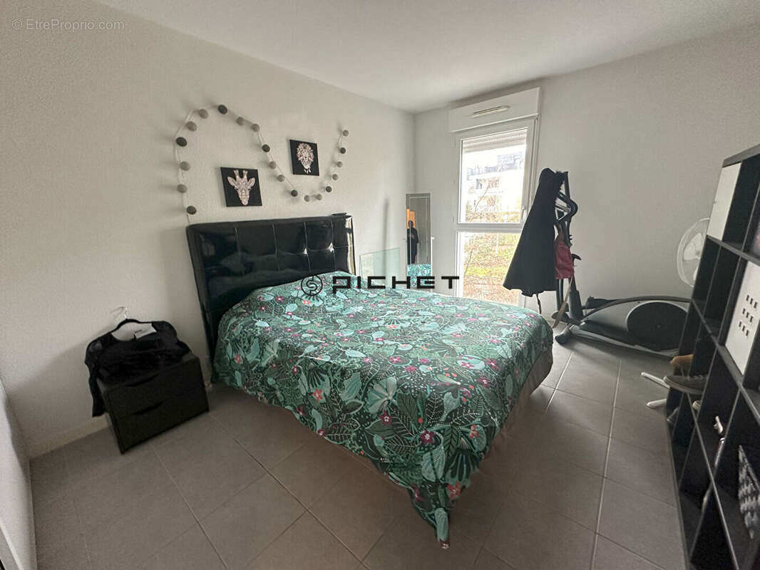 Appartement à VILLENAVE-D'ORNON
