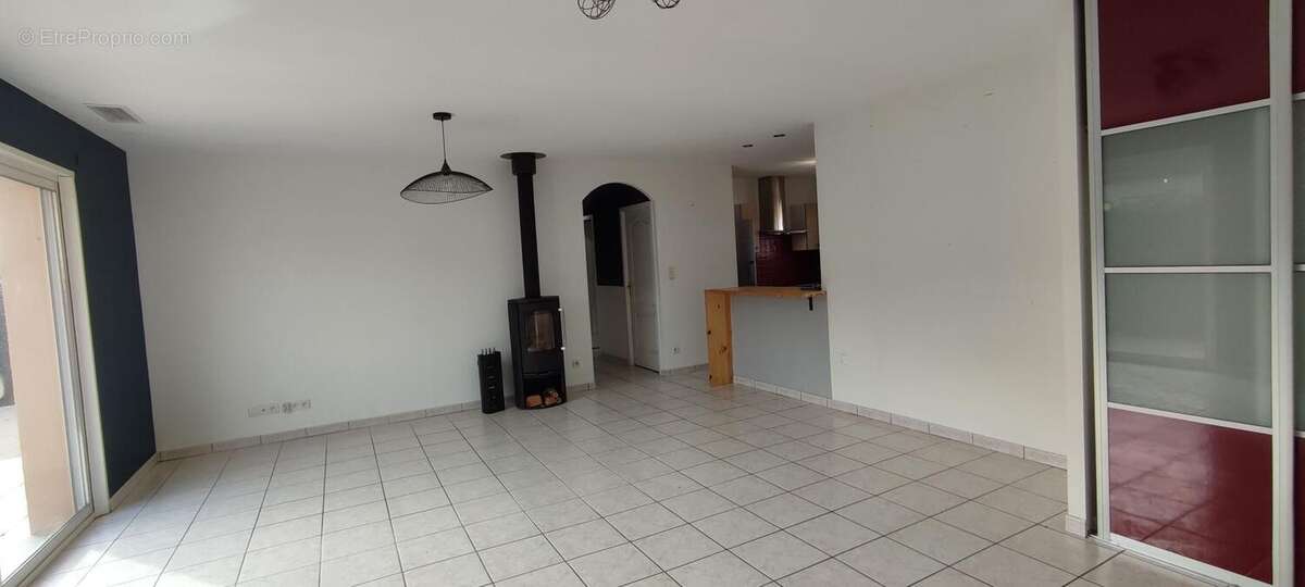 Maison à VIC-EN-BIGORRE