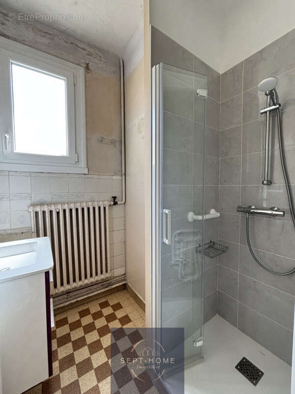 Maison évolutive - 4 pièces - 71 m2 - Centre bourg - photo 6