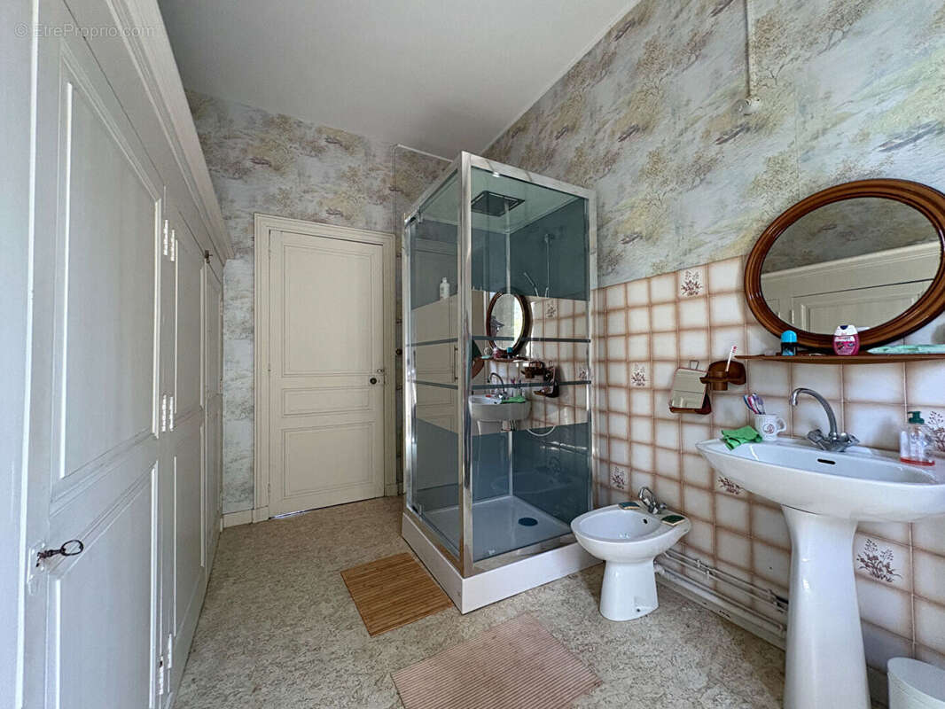 Maison de caractère à vendre - 336m² sur 2 hectares - Les Brulais, à 40 minutes de Rennes - photo 7