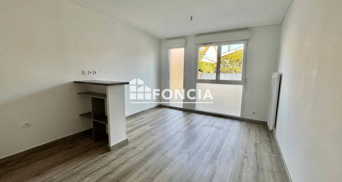 Appartement à VILLENAVE-D'ORNON