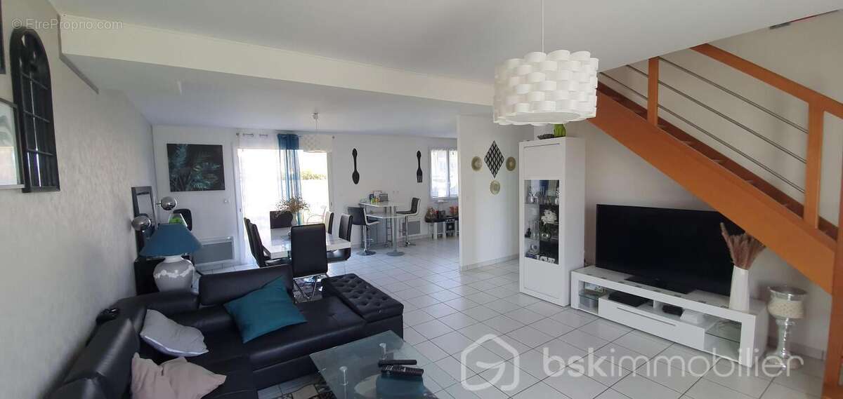 Maison 6 Pièces - 102 m2 - photo 2