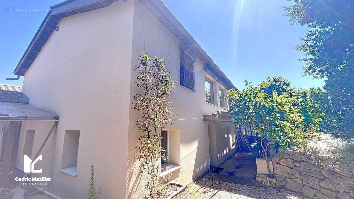 Photo 1 - Maison à MONTMERLE-SUR-SAONE