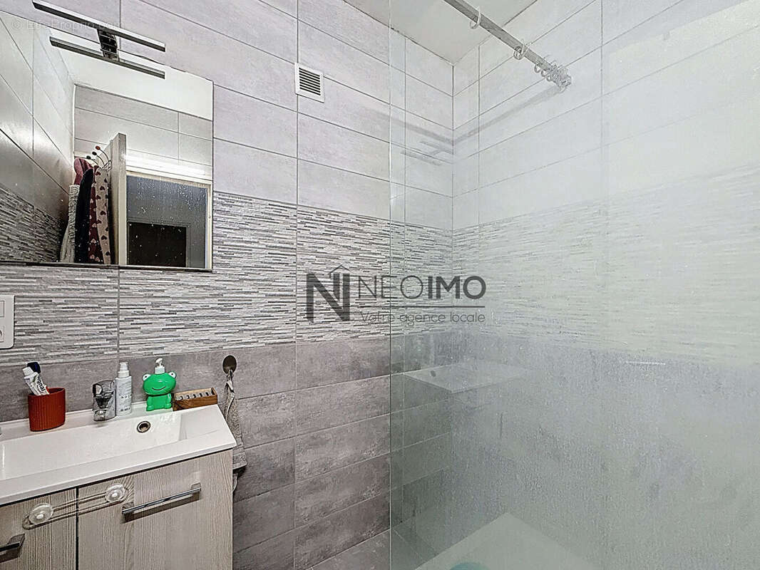 Appartement à NEUFCHATEAU