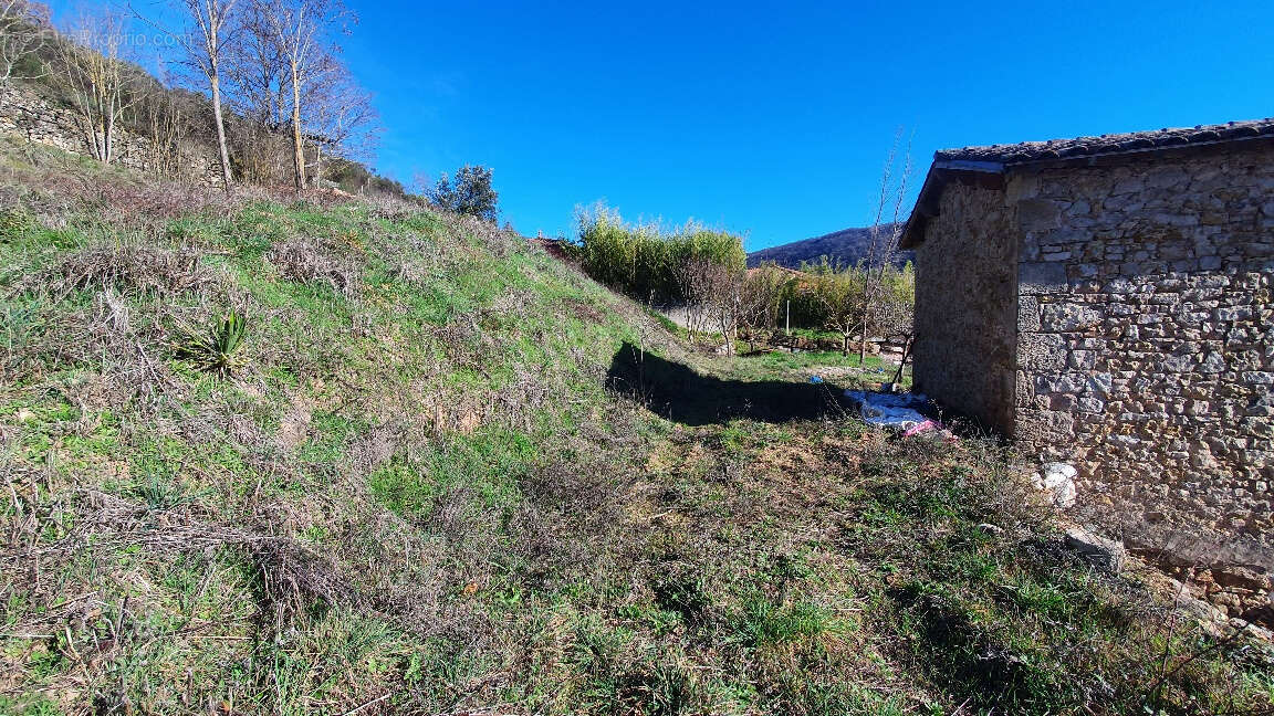 St Affrique, a vendre, terrain à bâtir. - photo 7