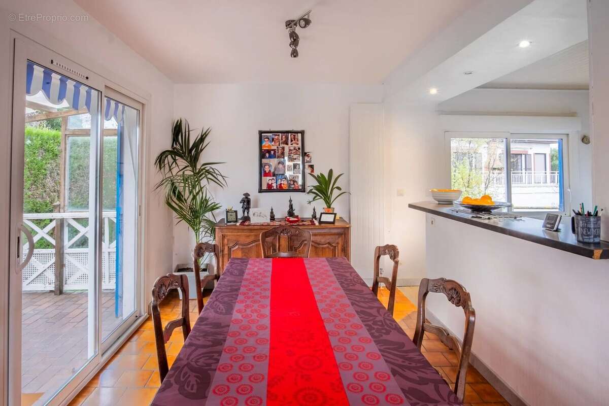 Maison à HERMANVILLE-SUR-MER