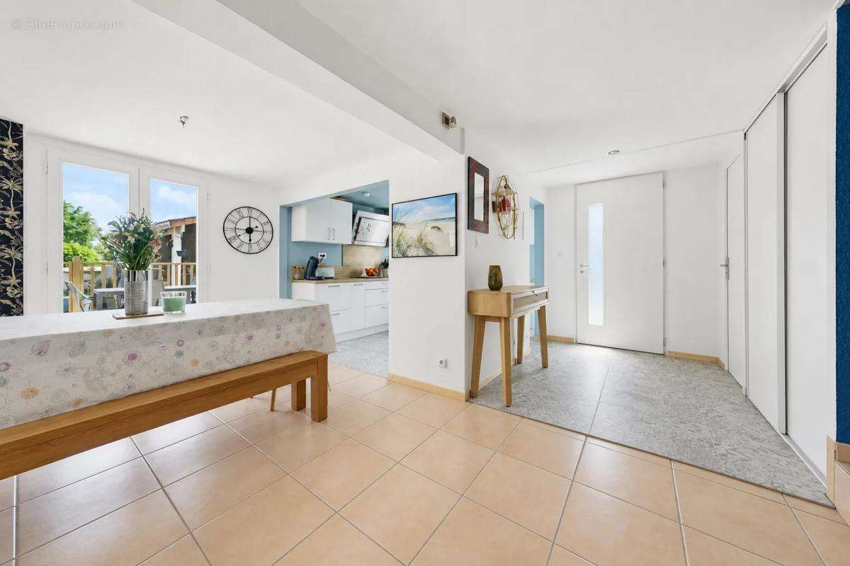 Maison à IZON