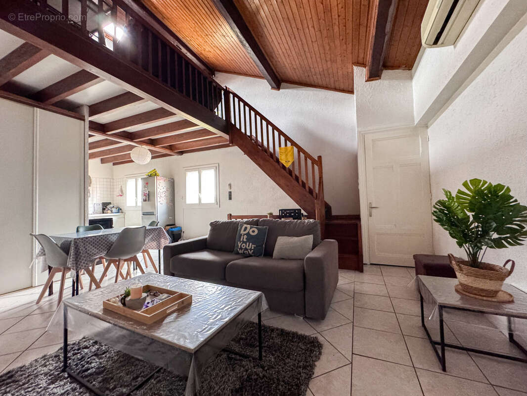 Appartement à CHAVANAY