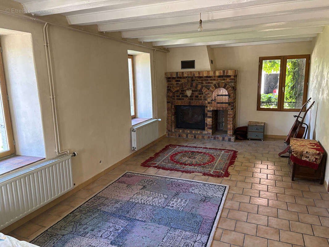 Maison à CHAPELLE-VOLAND