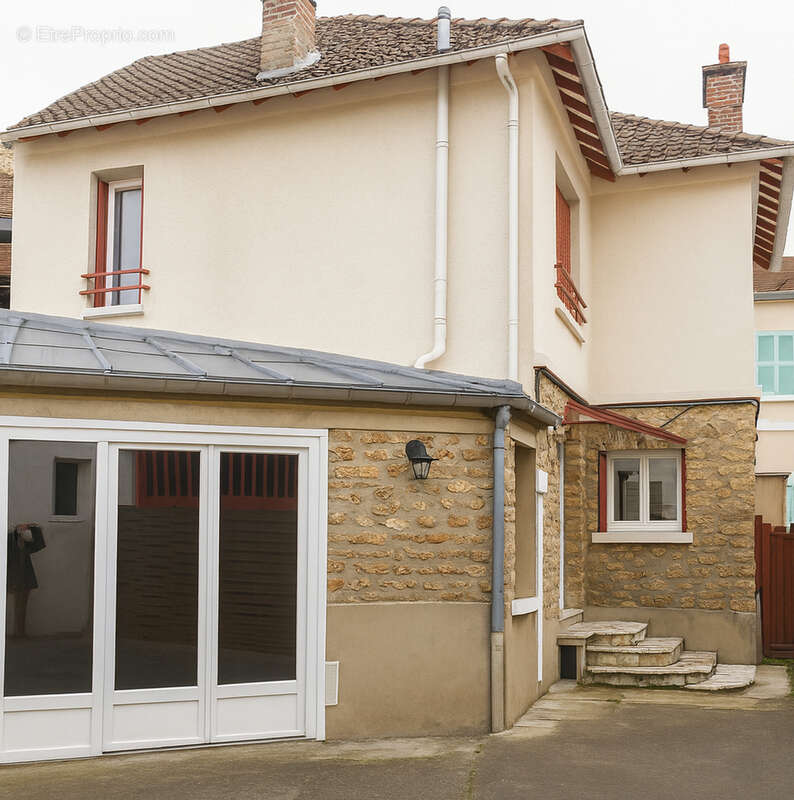 Appartement à AIGREMONT