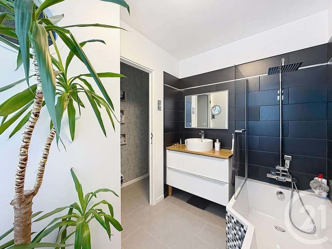 Maison à ETRELLES-SUR-AUBE