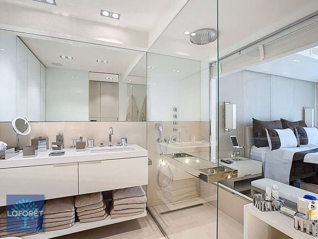 Magnifique appartement 6 pièces de 139m2 en plein coeur de la banane - photo 18
