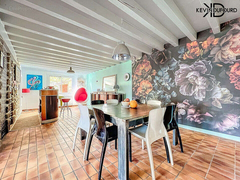 Maison à ANTRAIGUES-SUR-VOLANE