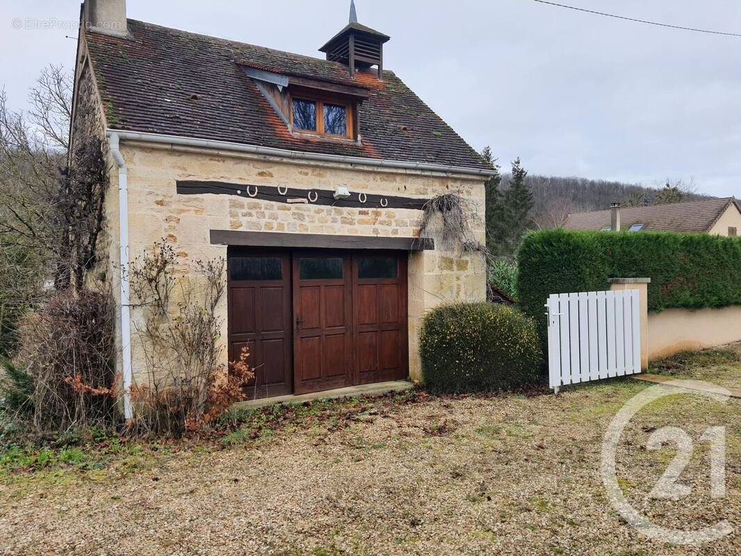 Maison 167 m² à Corvol-L'orgueilleux  - photo 2