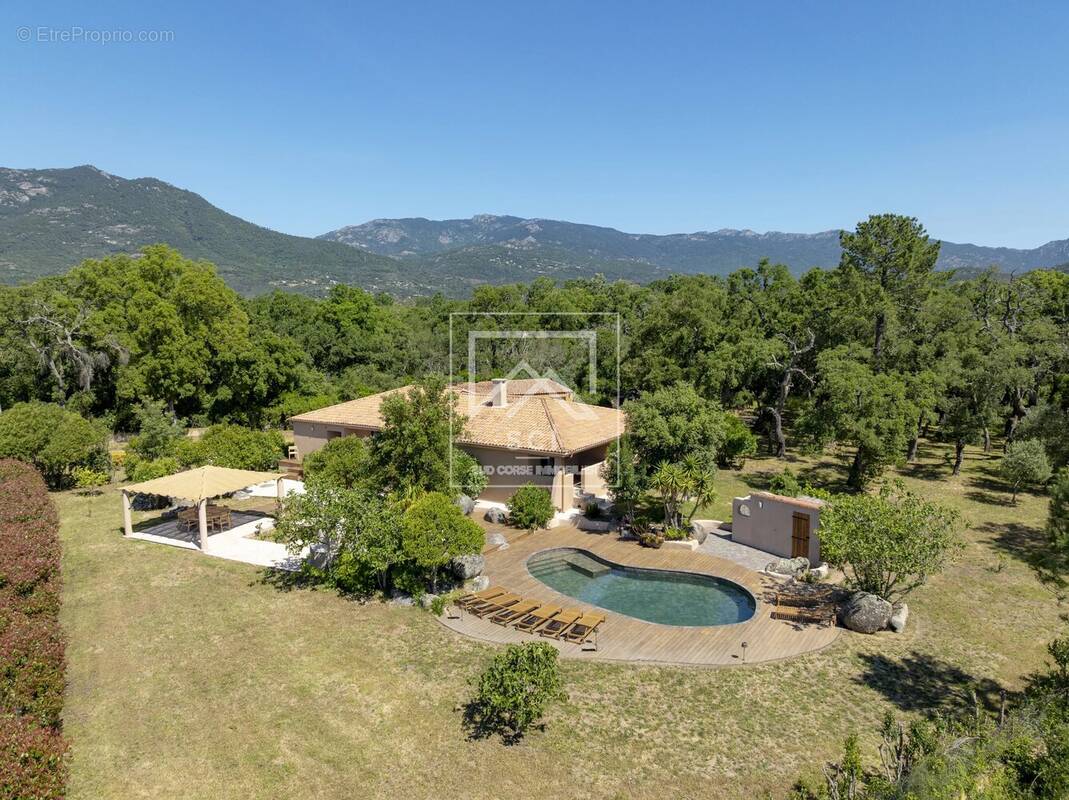 Maison à PORTO-VECCHIO