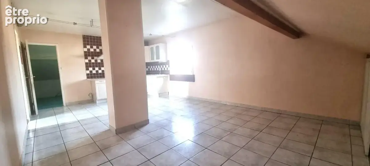 Grande maison familiale ou 2 appartements sur terrain d'environ 13 ares - photo 11