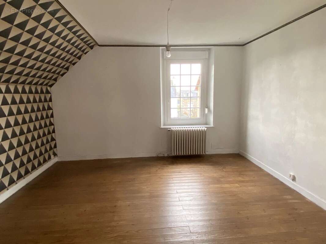 Maison à PLOUMAGOAR