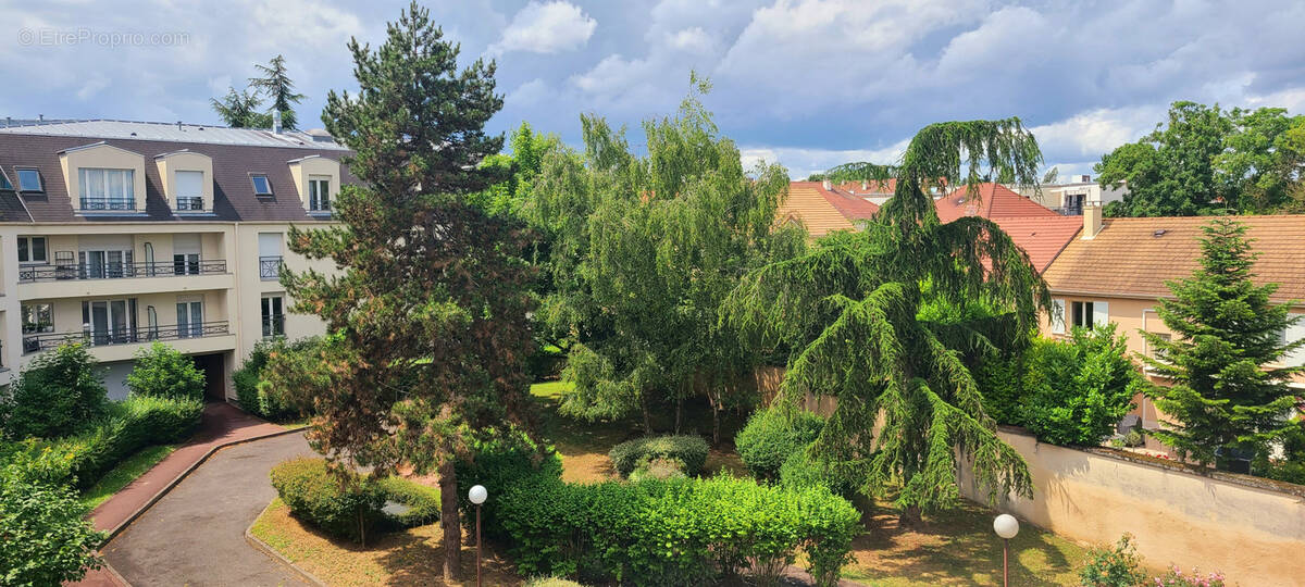 Appartement à THIAIS