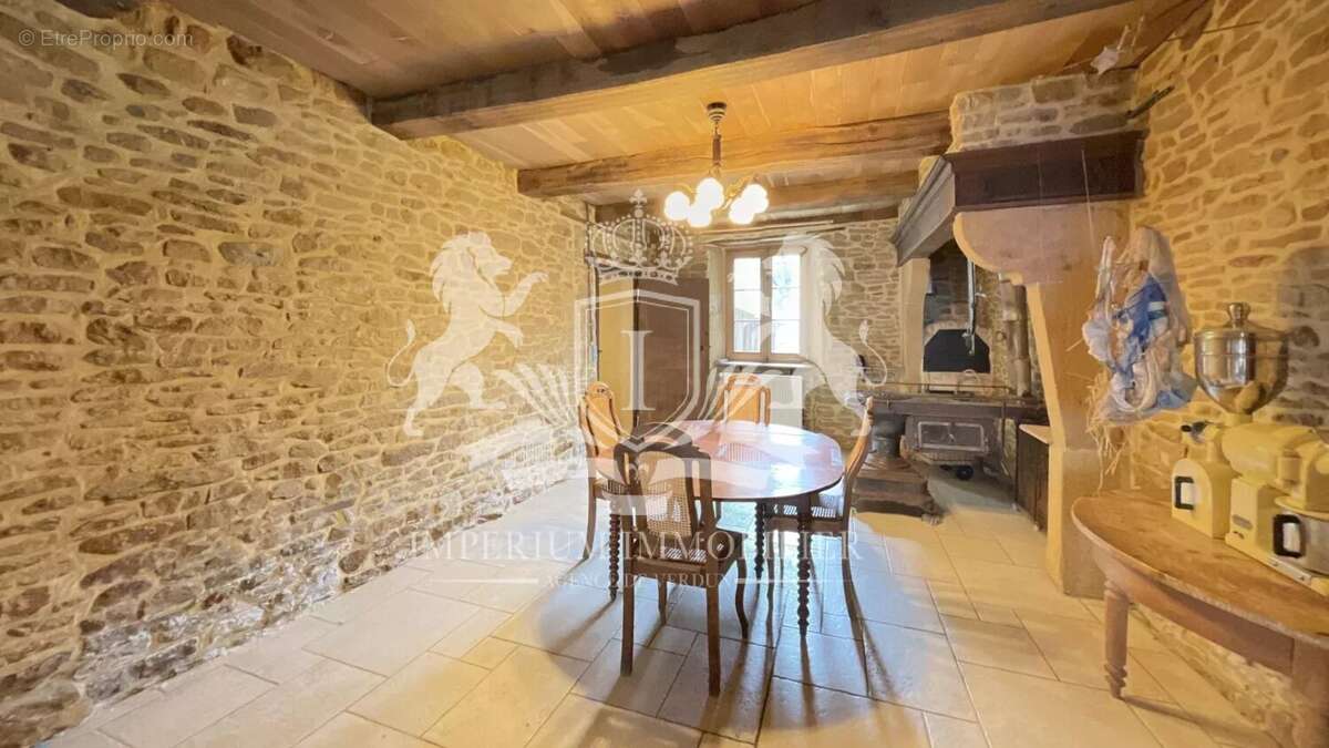 Maison à AVIOTH