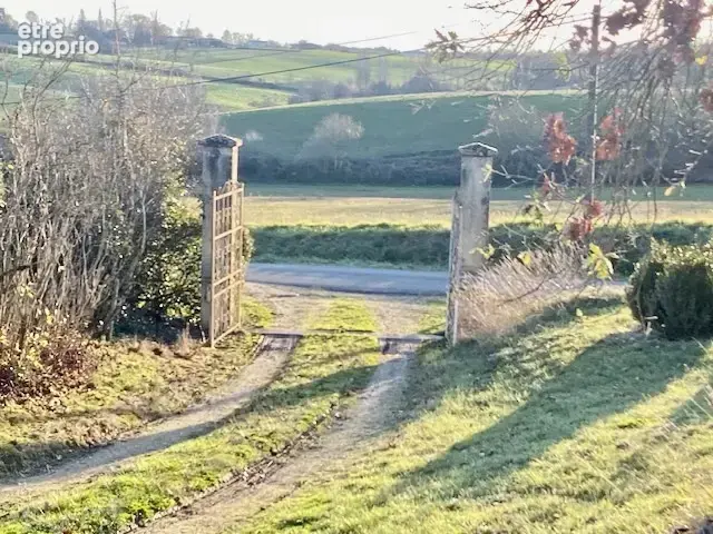 Grande maison gasconne (213m2) avec dépendances (300m2) sur parc de 18470 m2 à 15 minutes d'Auch - photo 18