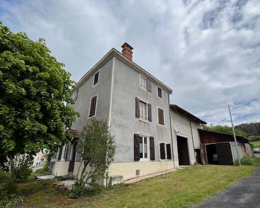 Maison à CHAUMONT-LE-BOURG