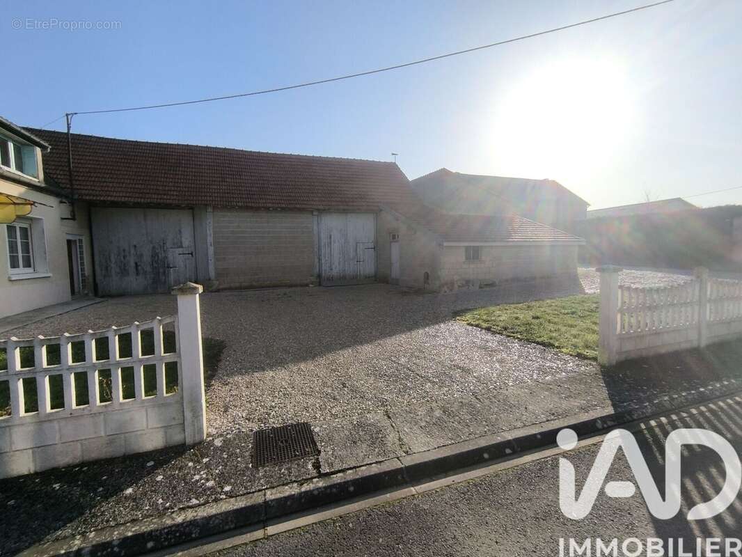 Maison 203 m² à Broussy-Le-Grand  - photo 3