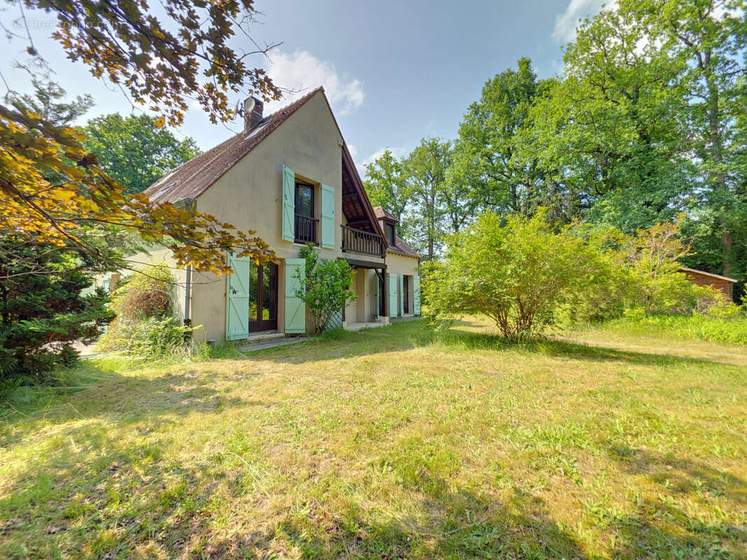 Maison à NOISY-SUR-ECOLE