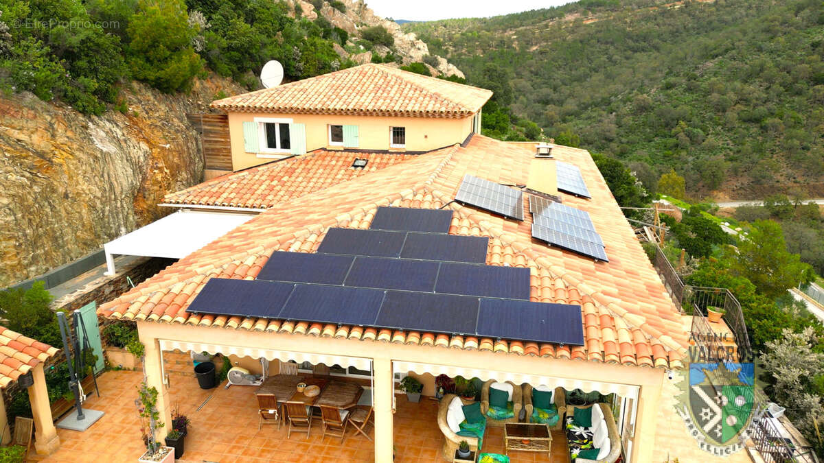 Maison à LA LONDE-LES-MAURES