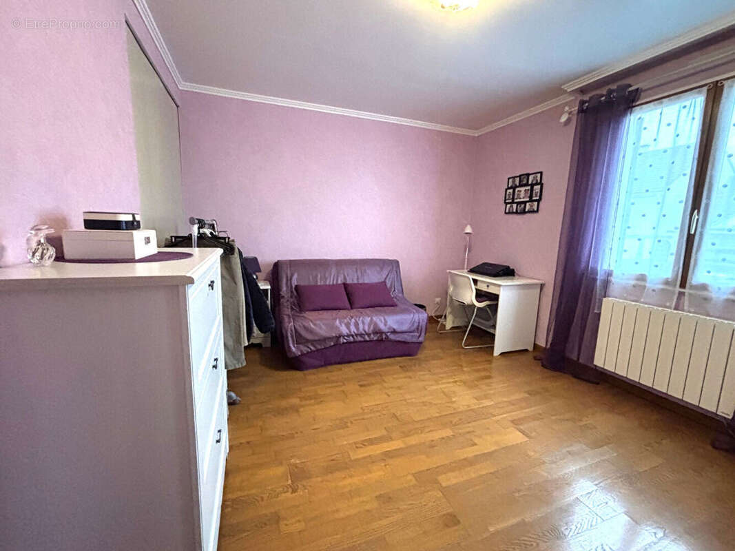 Maison à NEUILLY-EN-THELLE