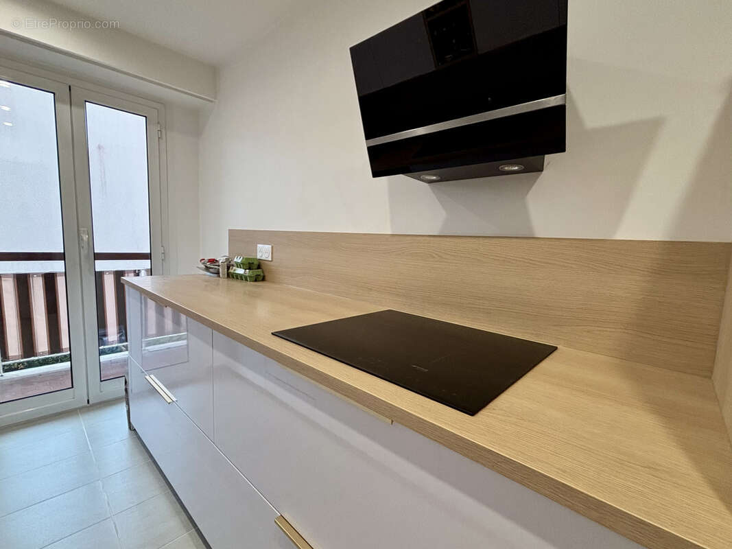 Appartement à ROQUEBRUNE-CAP-MARTIN