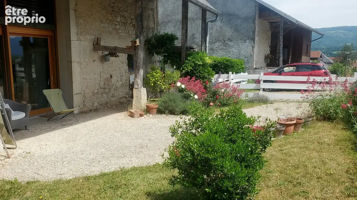 maison en pierre de 135m2 environ - photo 2